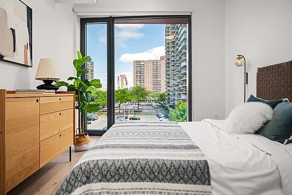 Rented by Nooklyn NYC LLC | media 68