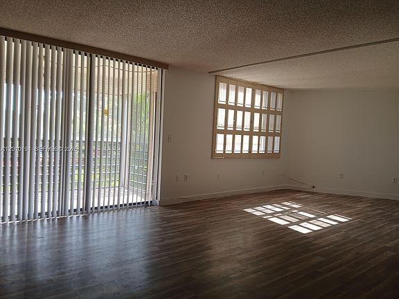 2nd image of 1300 Saint Charles Pl APT 222