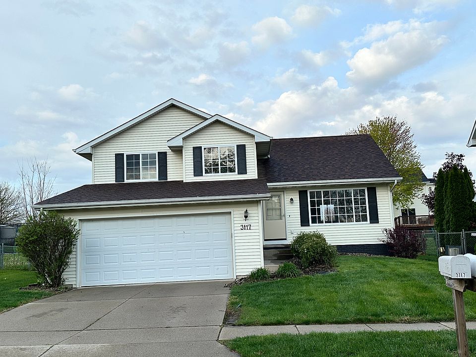 1st image of 3117 SW Townpark Dr