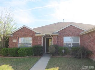8324 Rocky Ct, Fort Worth, TX 76123