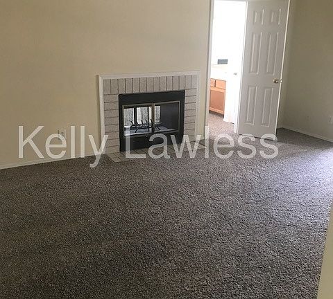 5th image of 800 Shady Brook Ln