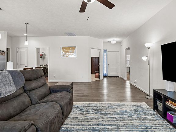 5th image of 1181 Thorny Ln