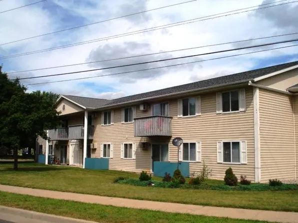 616 4th Ave N APT 4, Onalaska, WI 54650