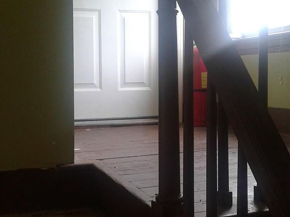 2nd image of 89 Walnut St #3