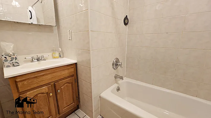 Rented by Compass | media 12