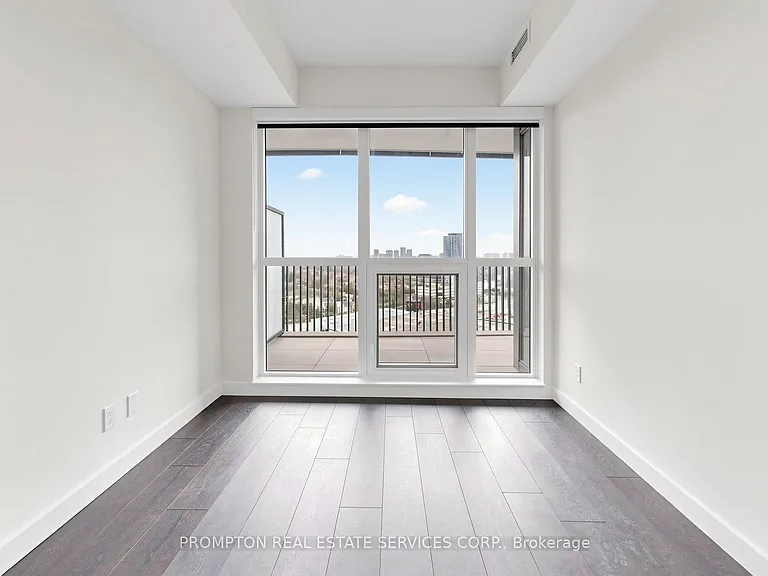 18 Esther Shiner Blvd #1509 — Photo 23