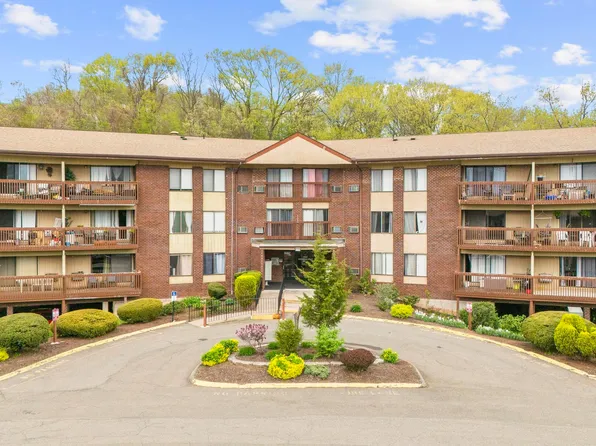 2306 Cromwell Hills Drive #2306, Cromwell, CT 06416