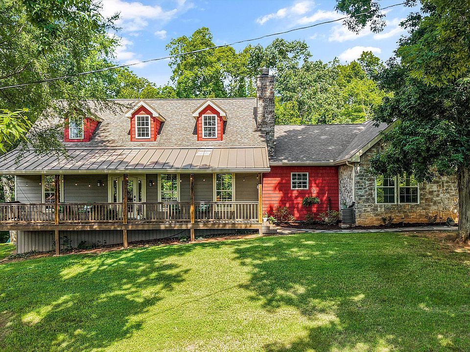 1st image of 555 Bedloe Way