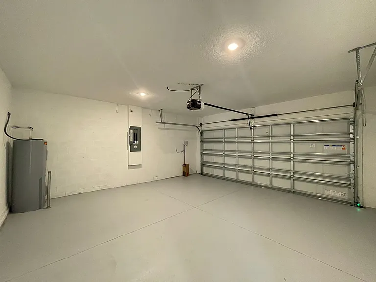 343 Heroic Rd — Photo 7