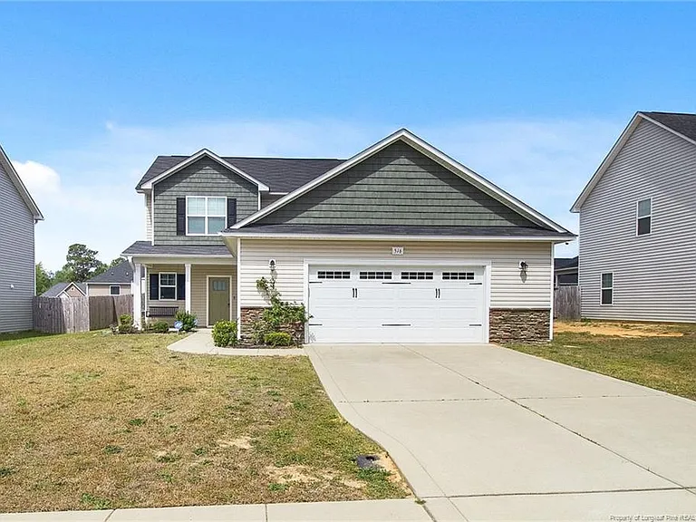 516 Loom Dr — Photo 2