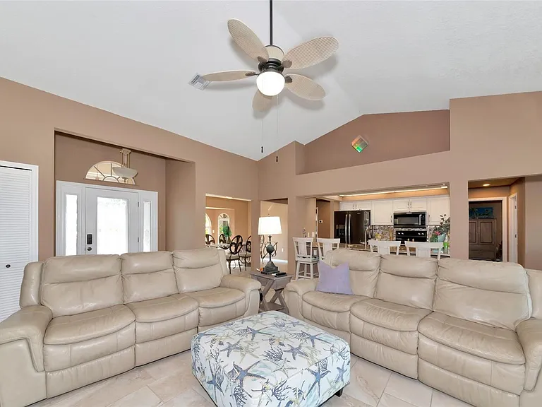 15564 Ruston Cir — Photo 13