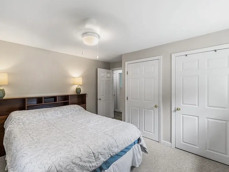 1348 Main St — Photo 9
