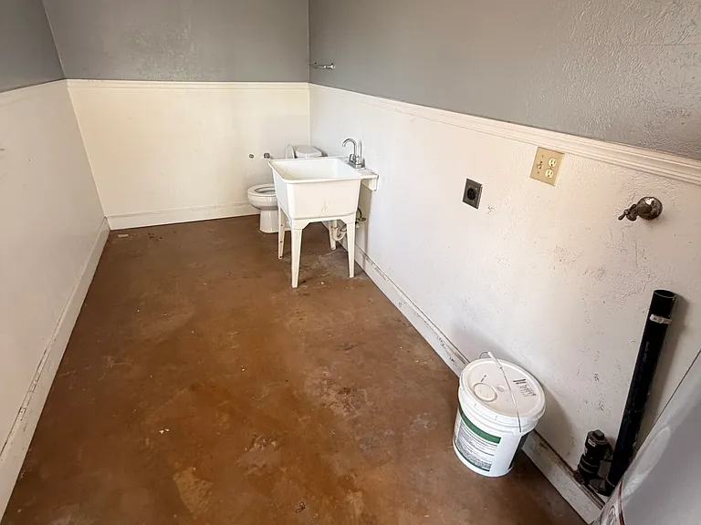 3419 E Turney Ave — Photo 25