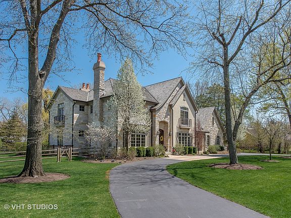 5th image of 45 Meadowview Dr