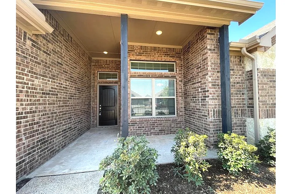 Building Photo - 2818 Diamondback Dr