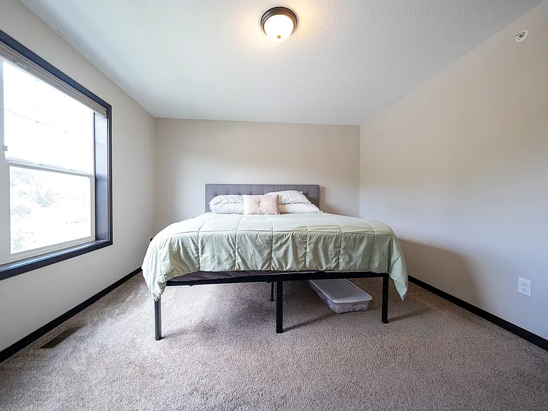 10240 3rd St NE #D — Photo 14
