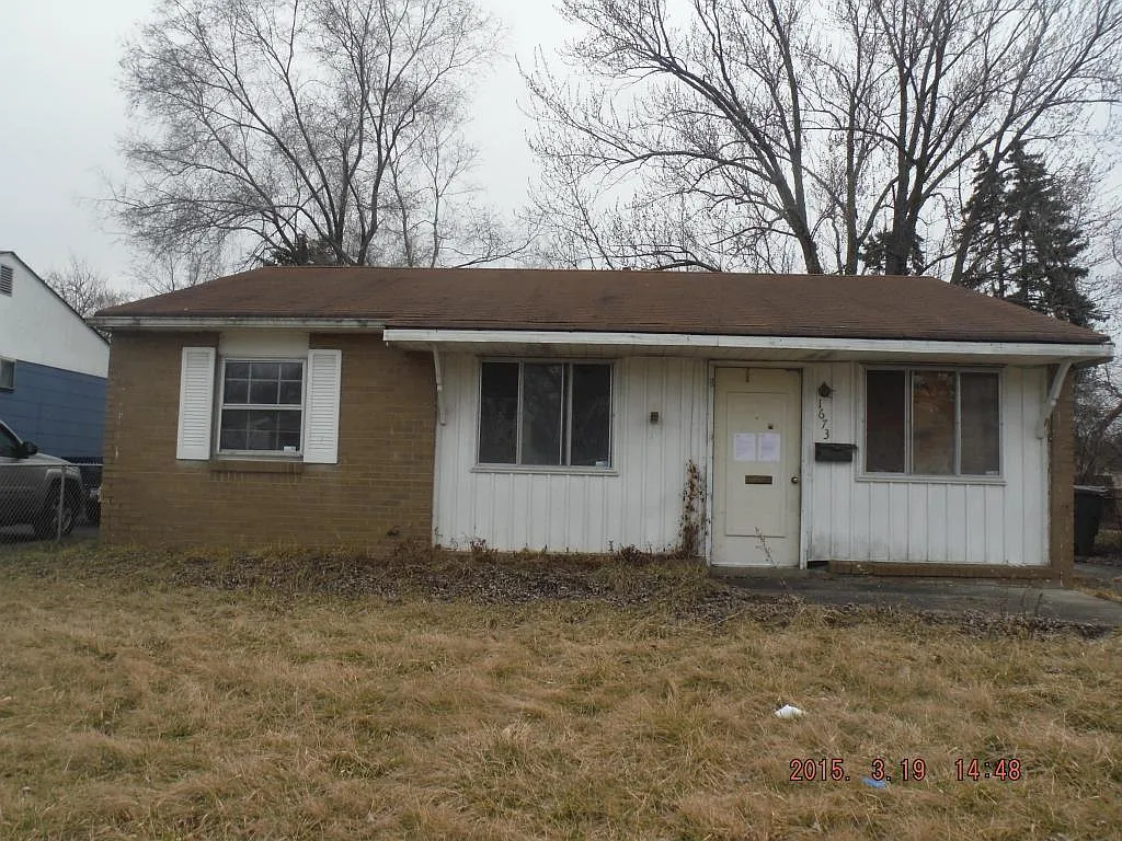 1673 Jonathan Dr photo 1