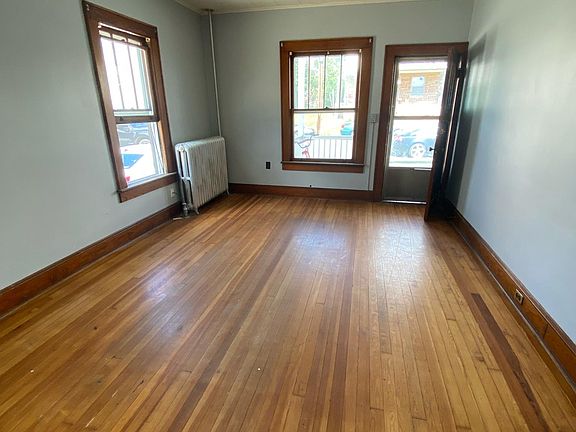 2nd image of 708 N Sumner Ave Floor 1