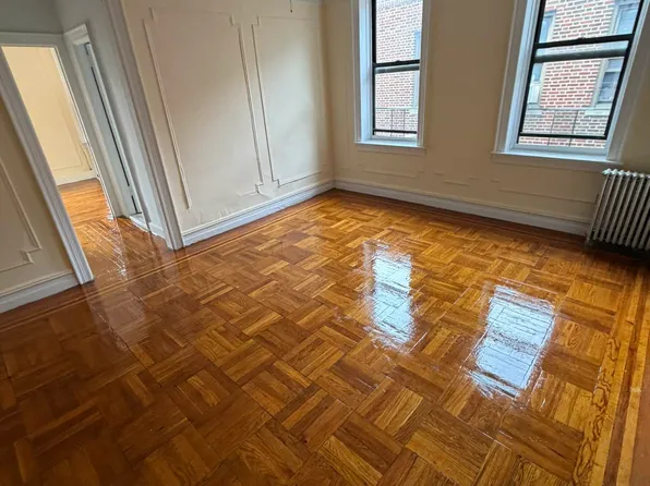 85-40 Forest Parkway image 1 of 5