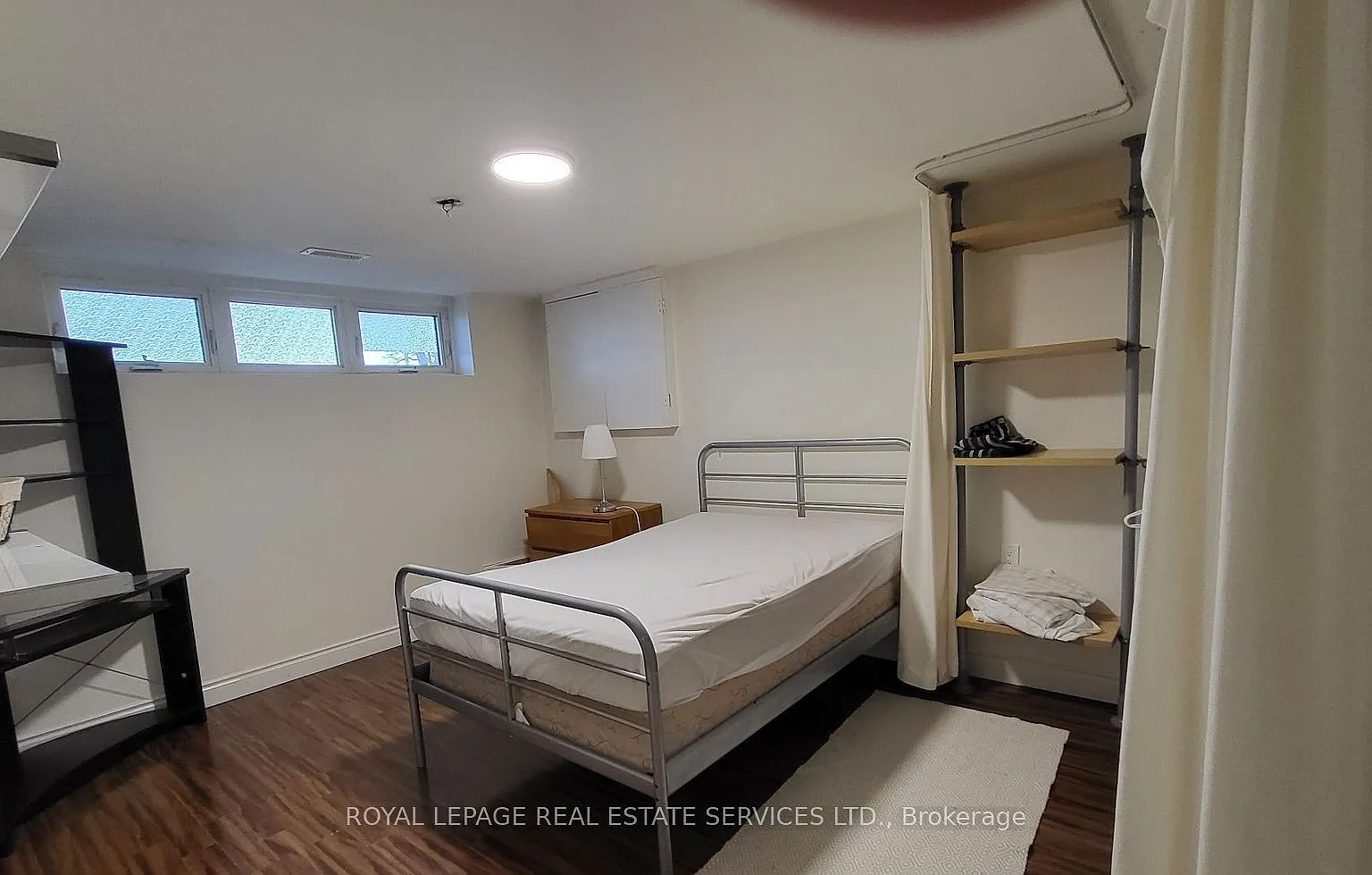 3 bed, $2,100 — Photo 2