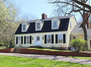 1063 Chagrin River Rd, Gates Mills, OH 44040