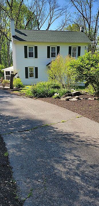 2nd image of 238 Buckhorn Dr