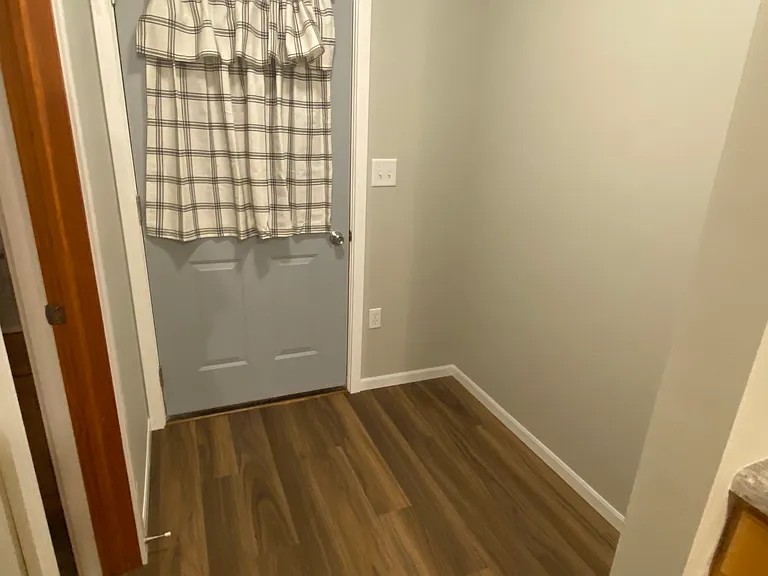 Mudroom to back deck