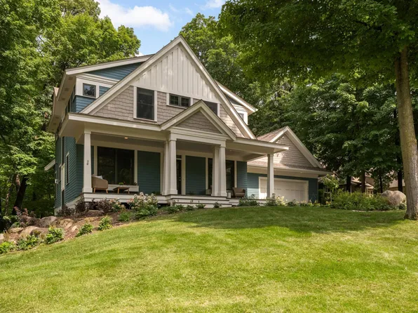 2645 N Saunders Lake Dr, Minnetrista, MN 55364