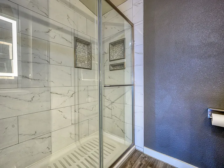 5581 Wheatfield Dr — Photo 17