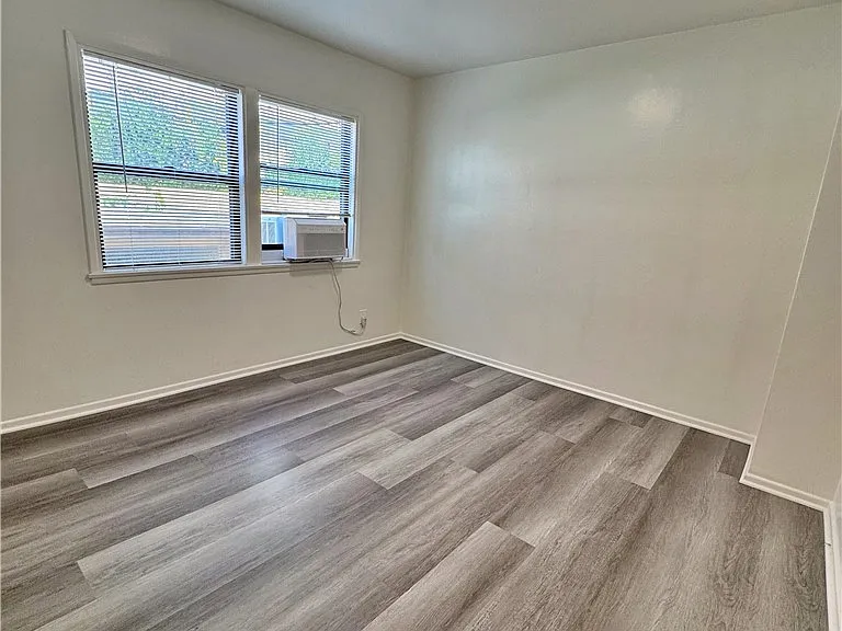337 S Occidental Blvd #18 — Photo 8