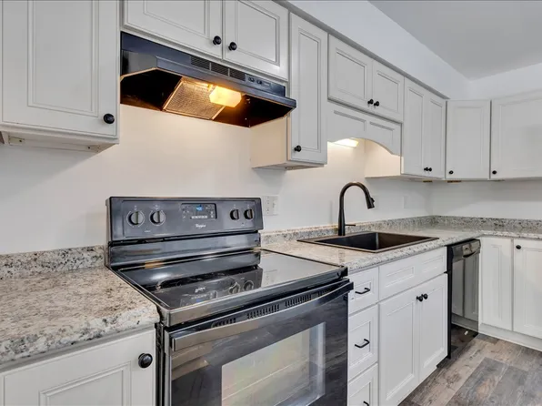 1802 Edmund Ave NE Unit 1802, Roanoke, VA 24012