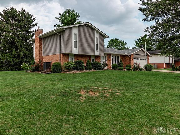 4th image of 3745 Niemoeller Dr