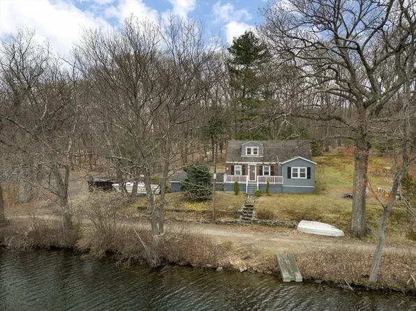 51 Reed Rd, Shrewsbury, MA 01545