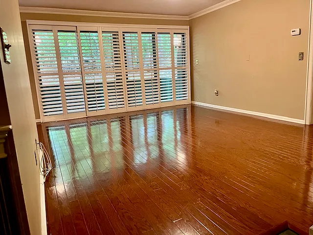 151 Indian Hollow Ct #151 — Photo 9
