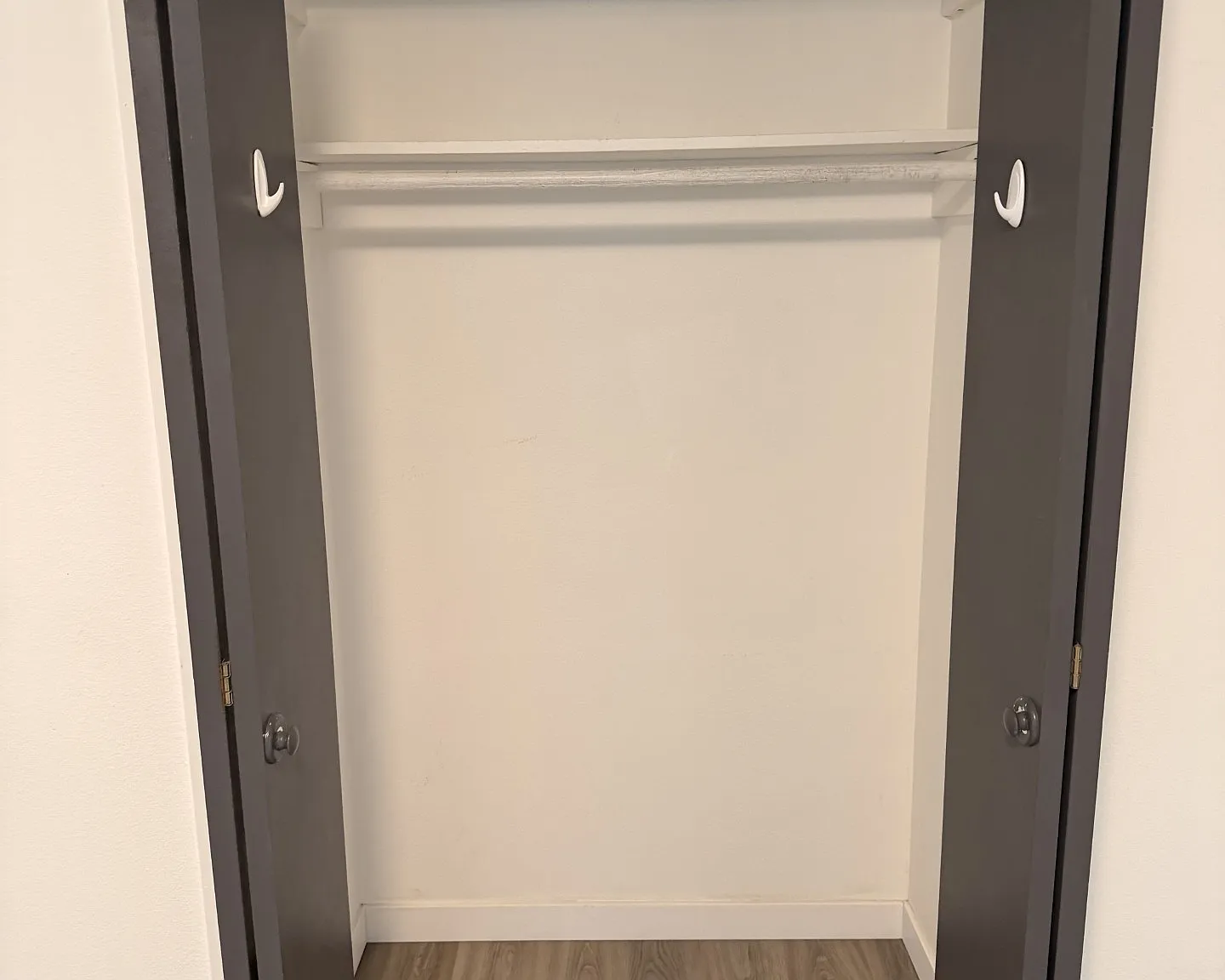 2 bed, 650 sqft, $2,250 — Photo 3
