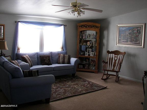 3rd image of 1623 W Seabrooke Dr