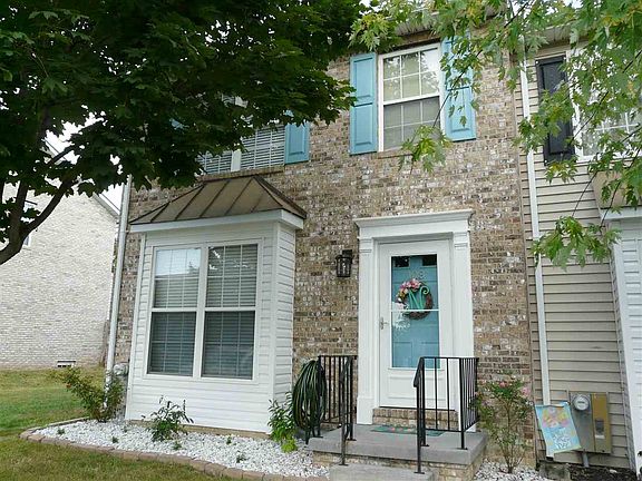 3rd image of 108 Barrington Ln