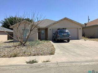 1915 Clover Ln, Roswell, NM 88203
