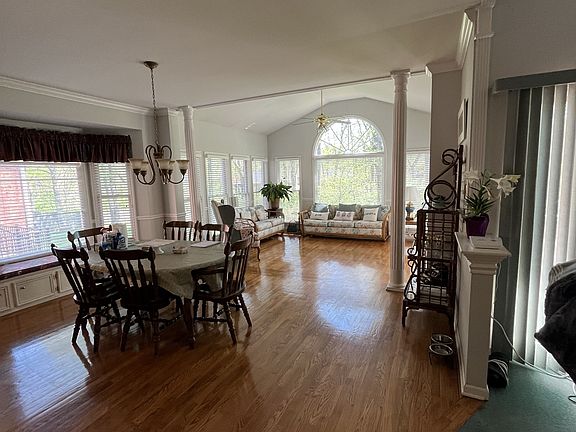 2nd image of 2529 Winder Dr