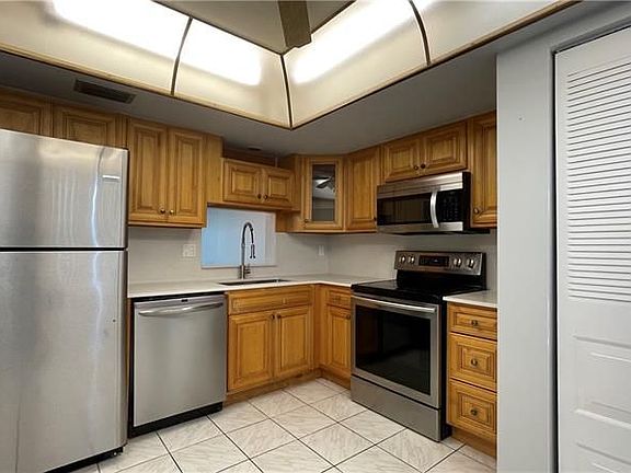 2nd image of 7620 NW 18th St APT 203