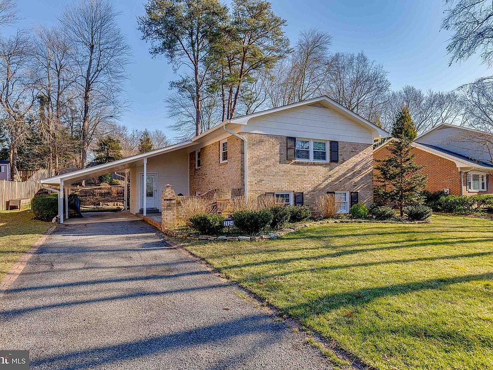 1st image of 2624 Childs Ln