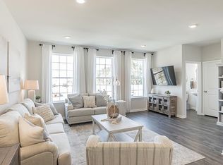 527 N Palace Dr, Glassboro, NJ 08028