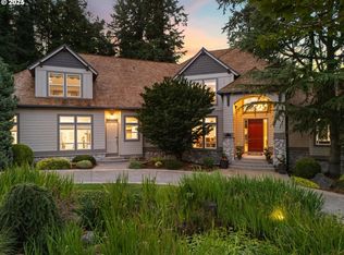 17522 S Fieldstone Ln, Oregon City, OR