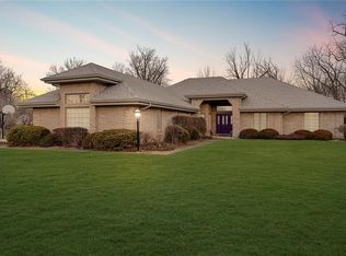 1233 Fawn Ridge Ct, Anderson, IN 46011