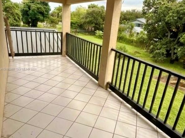 7450 NW 145th St