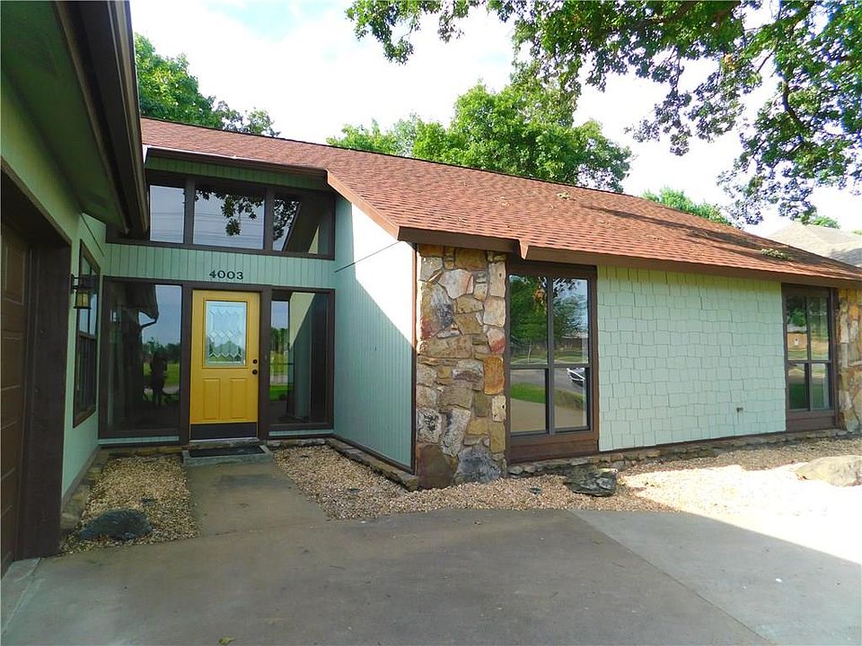 1st image of 4003 W Olive St