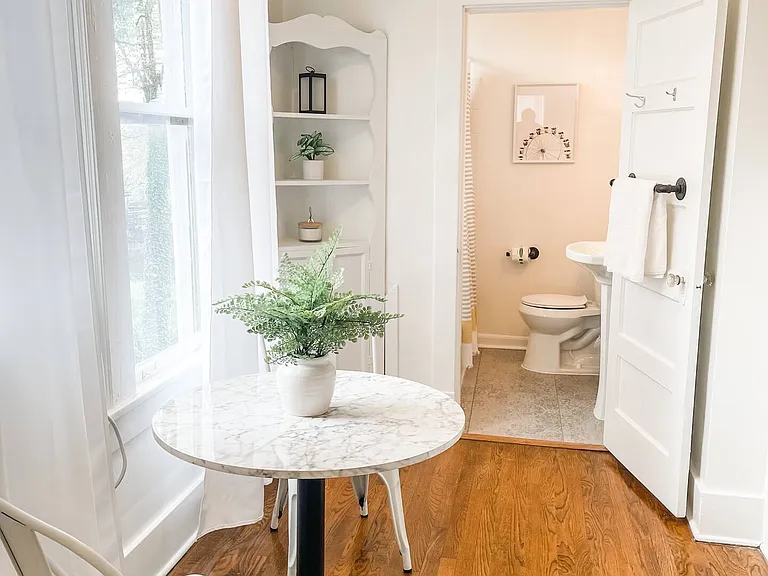 2109 Harbert Ave #3 — Photo 6