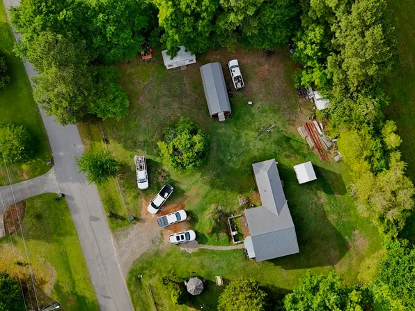 4905 Hudson Rd, Loganville, GA 30052