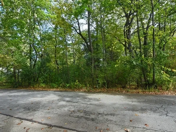 23357 Forest Ct, Deerfield, IL 60015