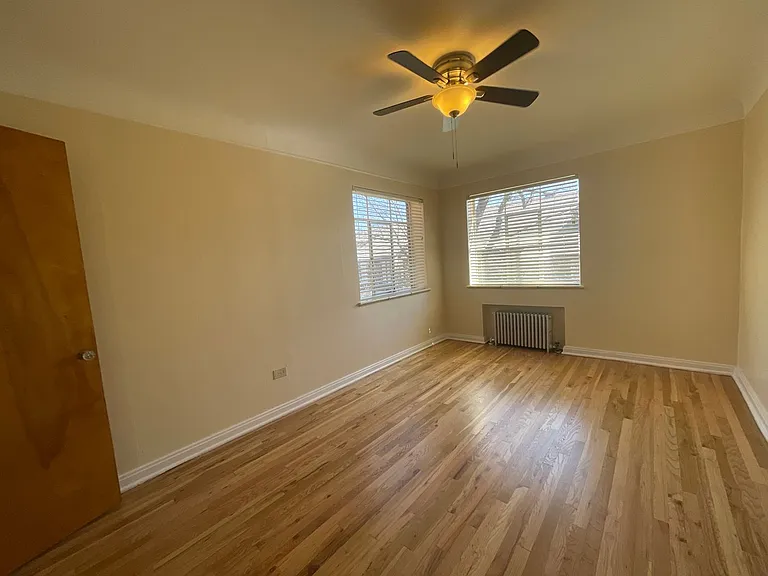 Goldsborough Apartments — Photo 27